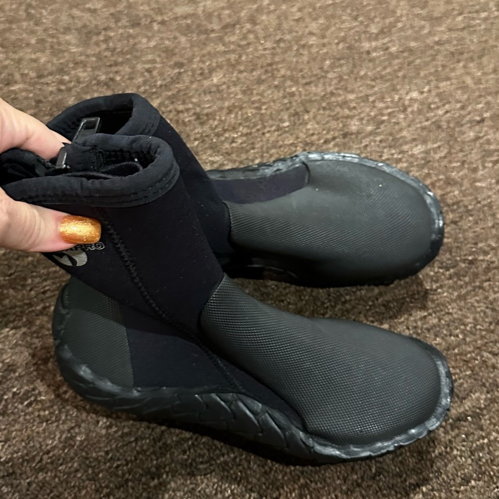Men's Scubapro Scuba Dive Shoes (Boots), Neoprene Nylon, Black Zippered Size Xxs